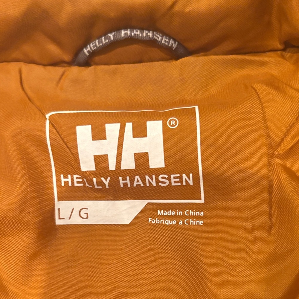 Helly Hansen Men's Brown and Cream Vest - Picture 2 of 9